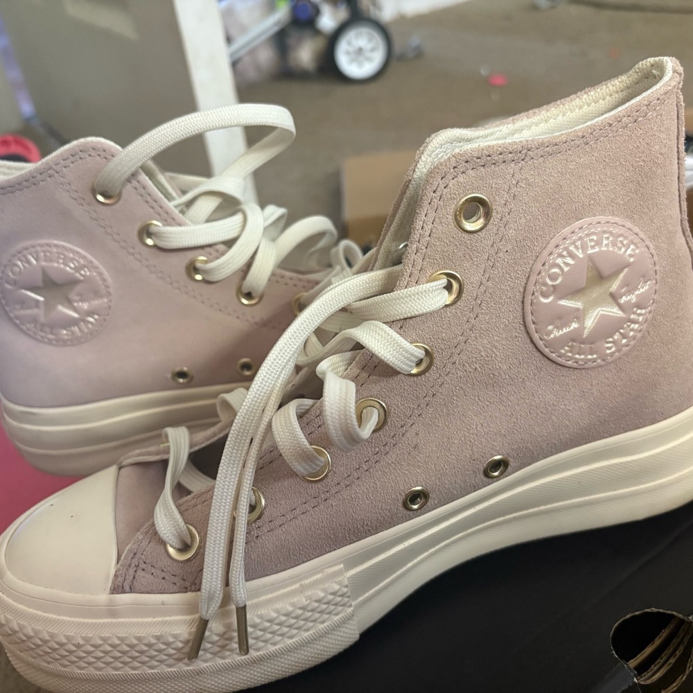 Converse Women's High-Top Sneakers - Light Pink